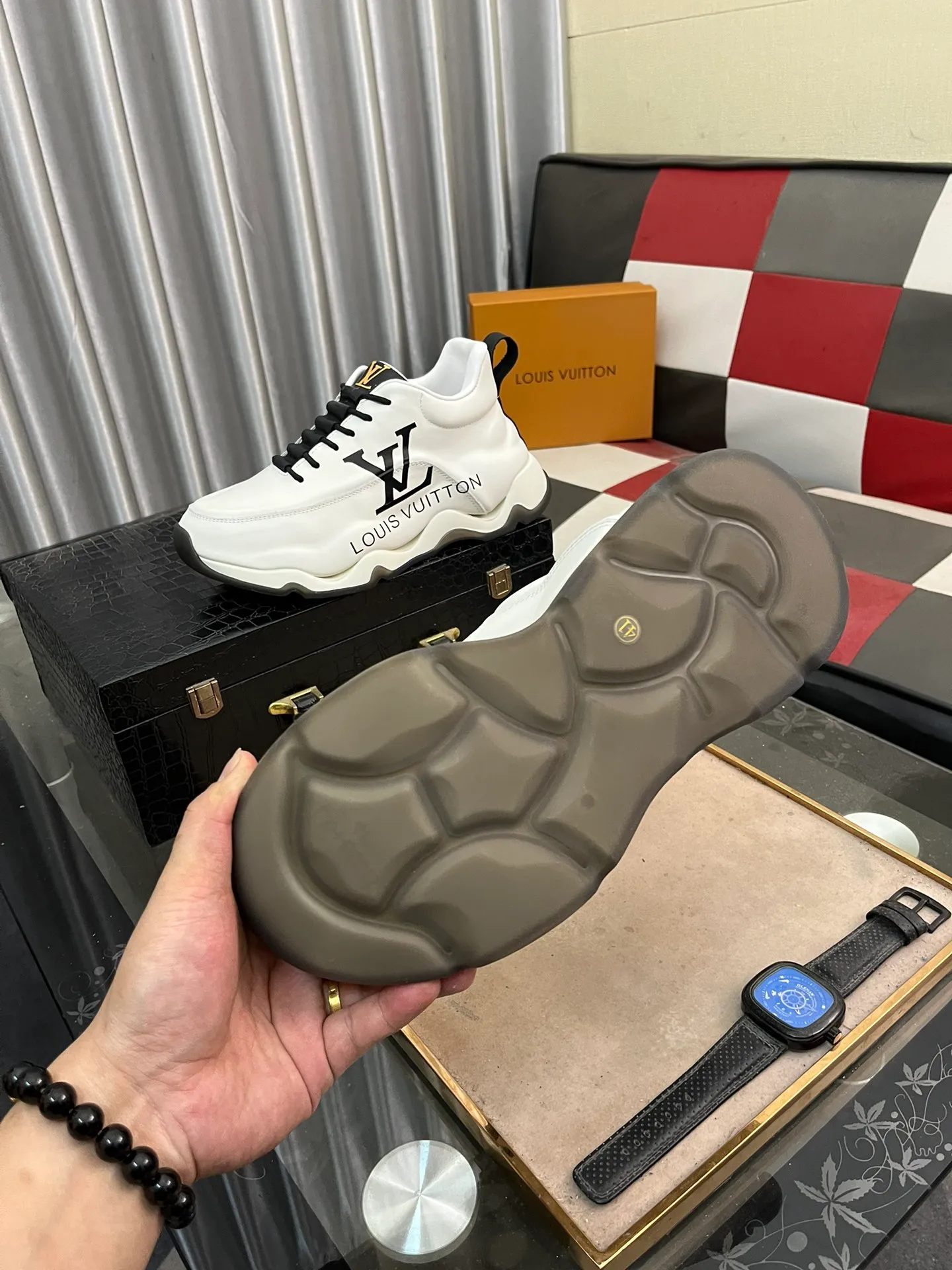 Men's shoes 💰640⌚️⌚️ (GUCCI) Gucci official website men's casual shoes synchronization style, the upper is made of cowhide with imported new brand elements Gucci, showing a good atmosphere, simple design and slip-on style, super versatile, 🐷 leather lining, rubber outsole, size 38-44